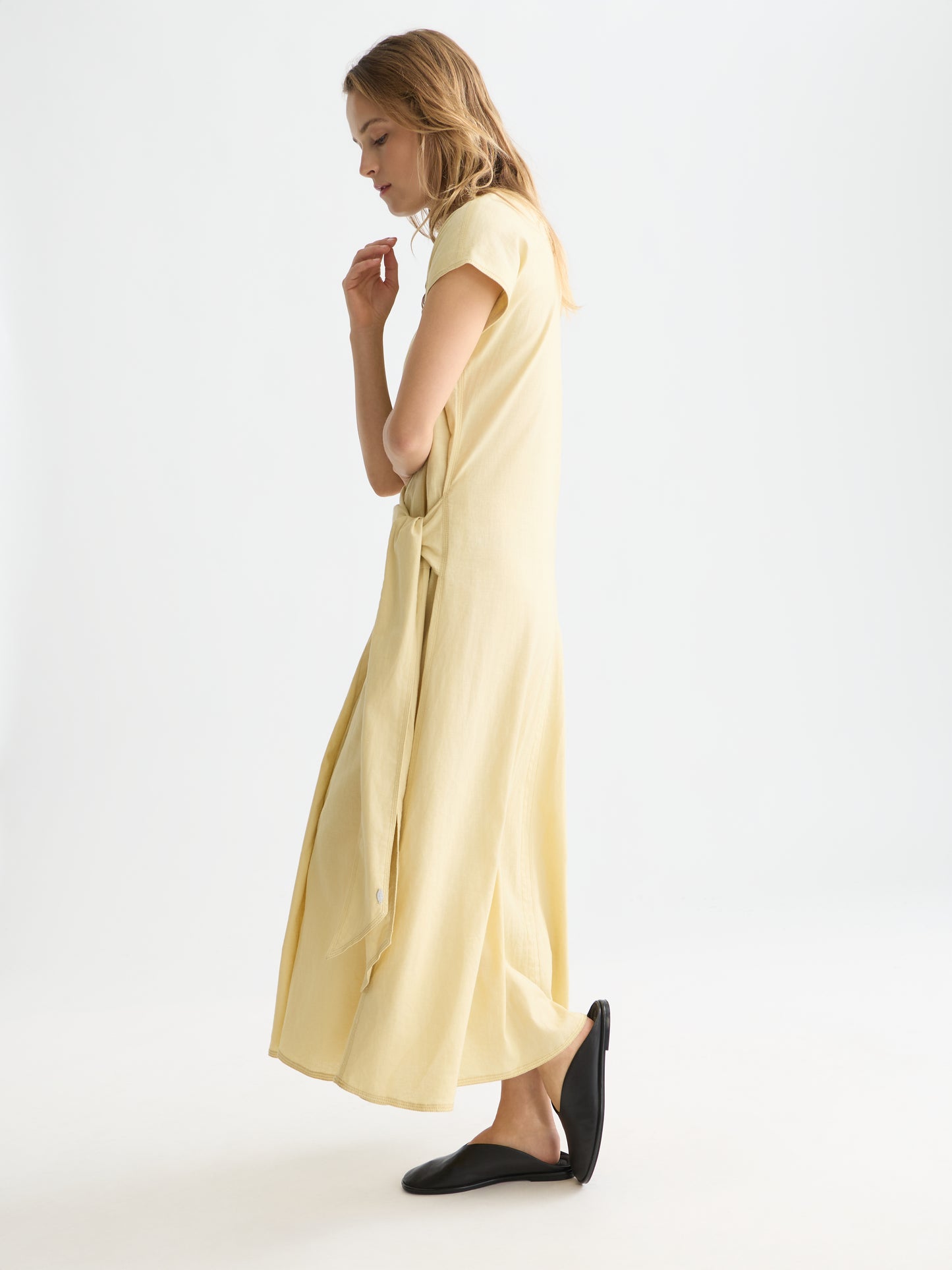 Seashell שמלת מקסי פשתן לנשים Relaxed Tie Dress SCOTCH & SODA