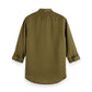 Dark Olive Green חולצת פשתן מכופתרת ארוכה לגברים SCOTCH & SODA