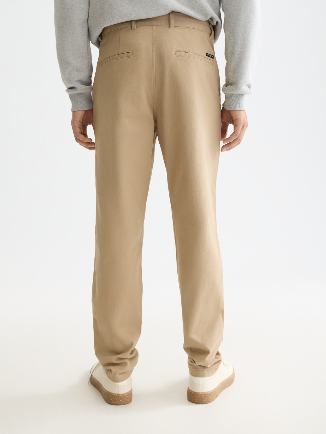 Antique White מכנסי צ'ינו ארוכים לגברים Stuart SCOTCH & SODA