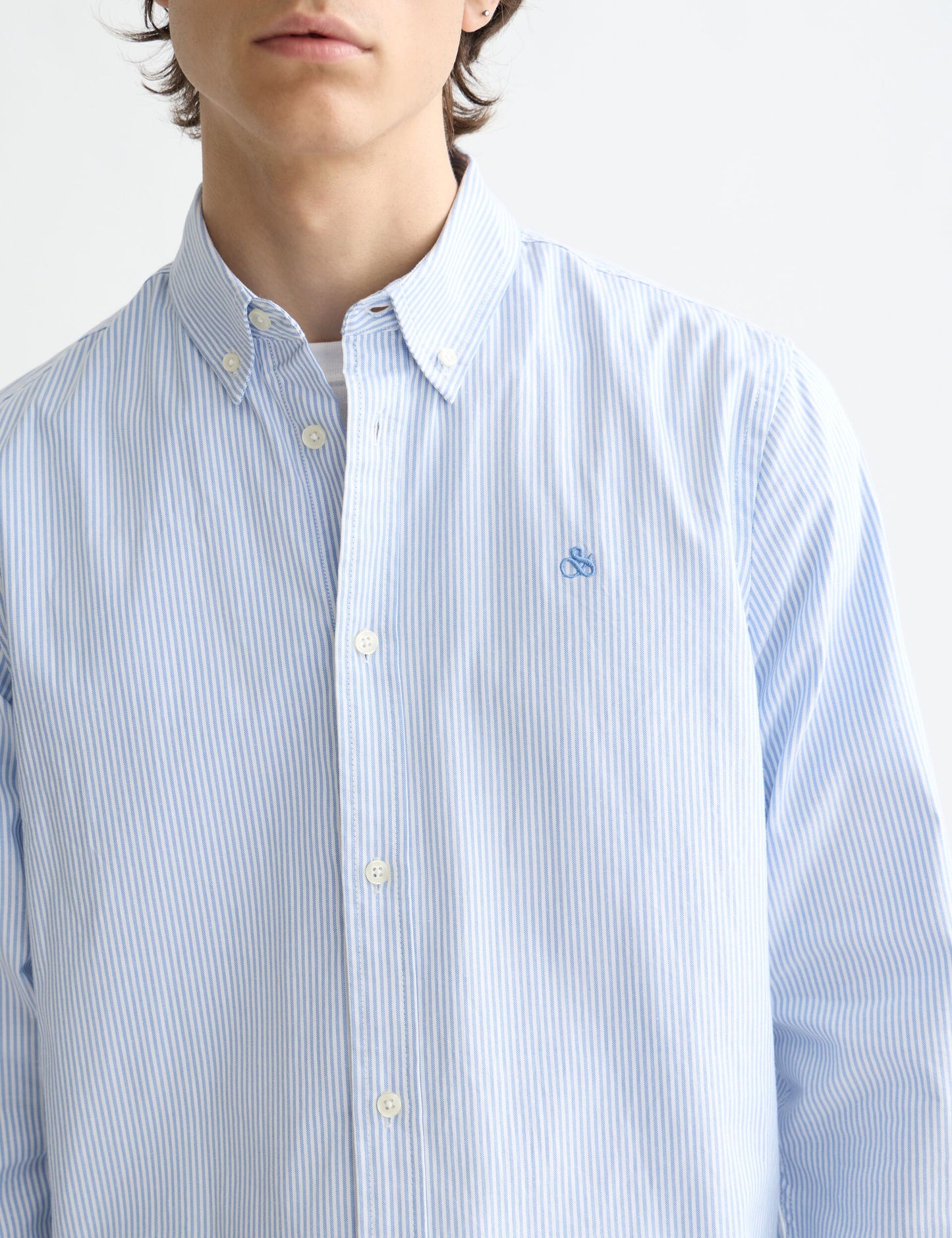 White Smoke CORE - OXFORD STRIPE חולצה מכופתרת ארוכה SCOTCH & SODA