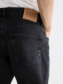 Black ג׳ינס ארוך לגברים The Zee – Straight Fit SCOTCH & SODA