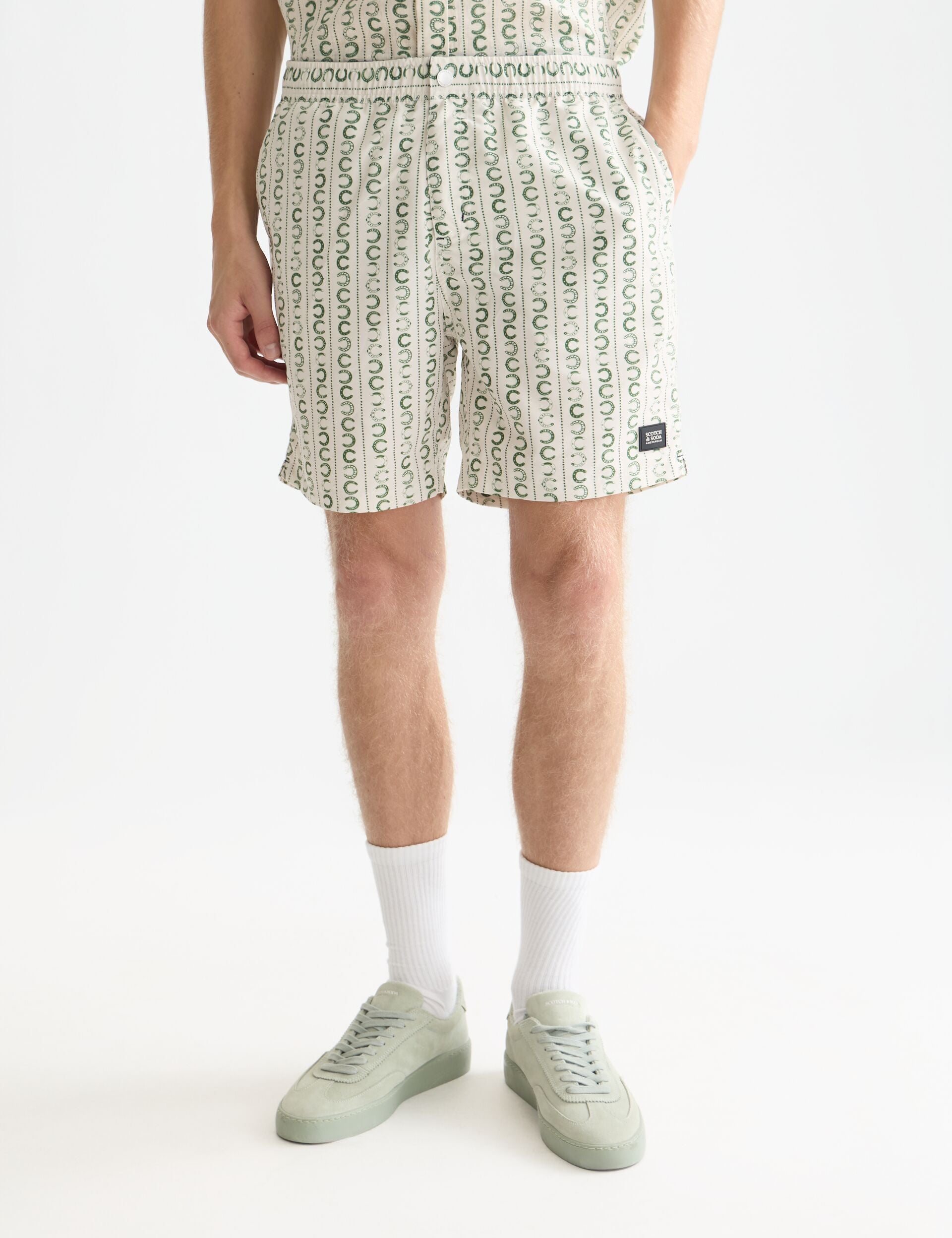 White Smoke בגד ים לגברים Printed Mid-Length Swim Shorts SCOTCH & SODA