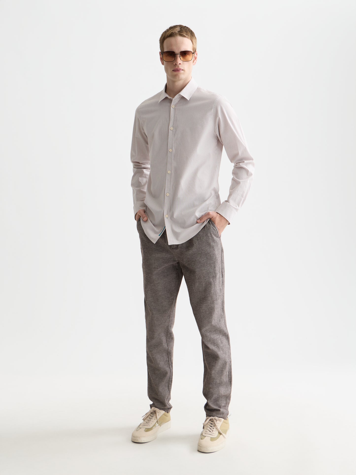 White Smoke חולצה מכופתרת ארוכה לגברים Striped SCOTCH & SODA