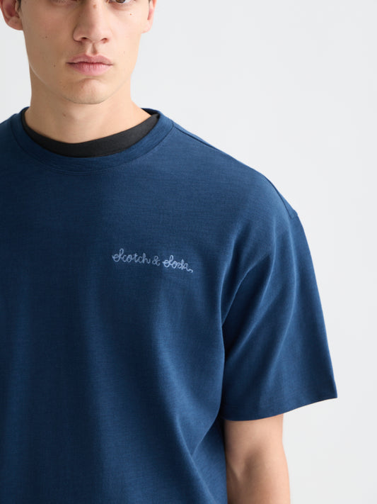 Lavender SLUBYARN CHEST POCKET ARTWORK RELAXEDFIT TSHIRT טי שירט קצרה SCOTCH & SODA