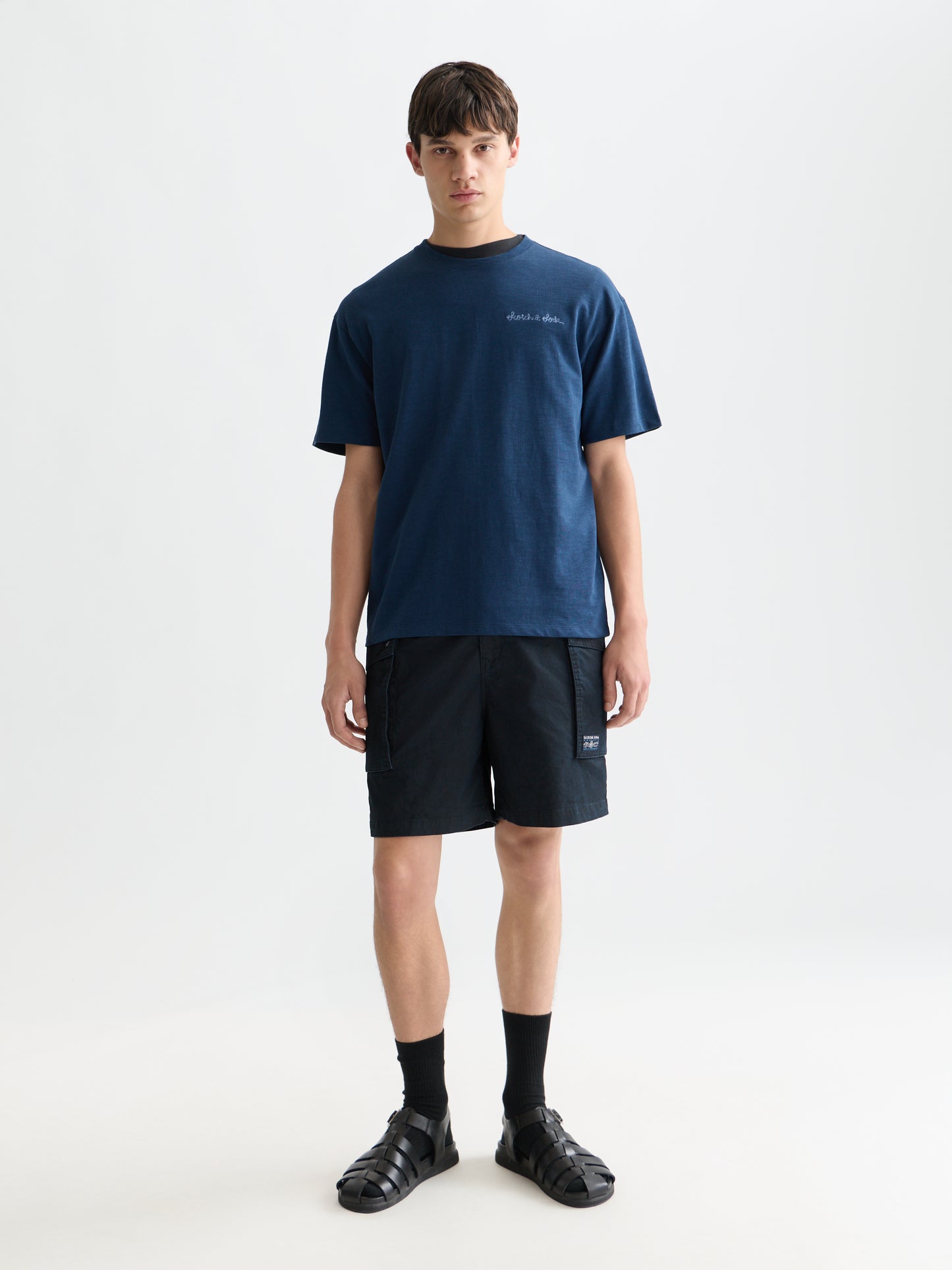 White Smoke SLUBYARN CHEST POCKET ARTWORK RELAXEDFIT TSHIRT טי שירט קצרה SCOTCH & SODA