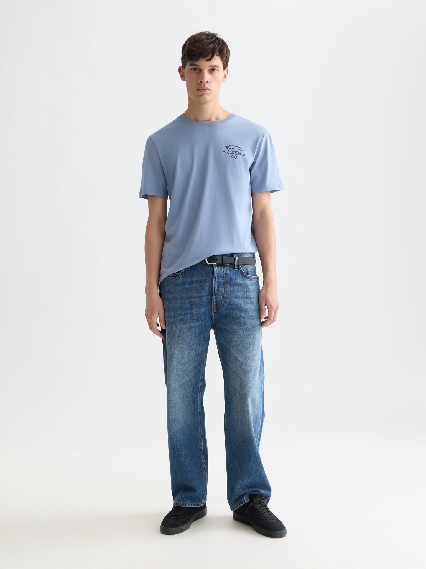 Lavender טי שירט קצרה לגברים Left Chest Artwork SCOTCH & SODA