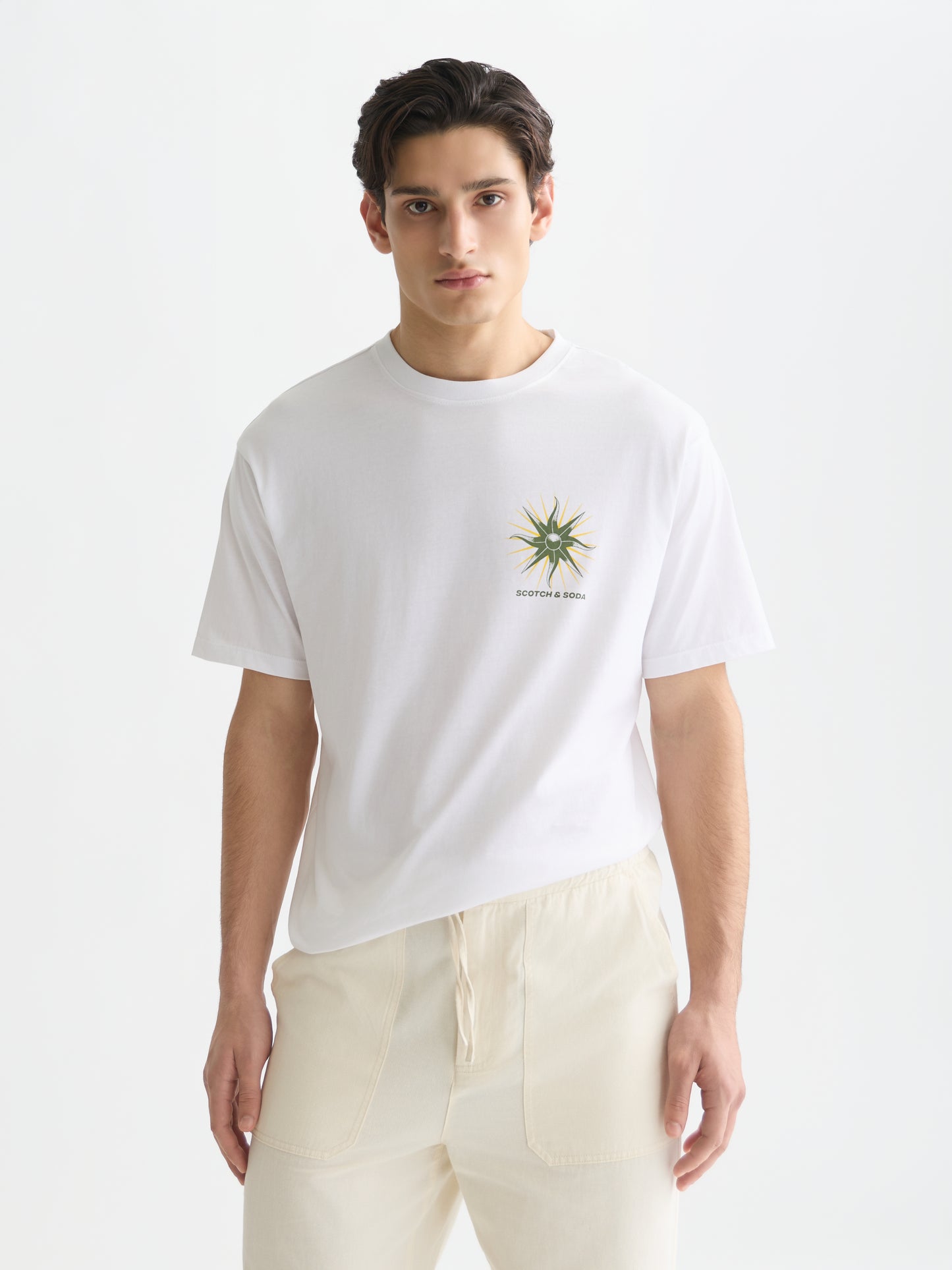 White Smoke טי שירט קצרה לגברים Front And Back Artwork SCOTCH & SODA