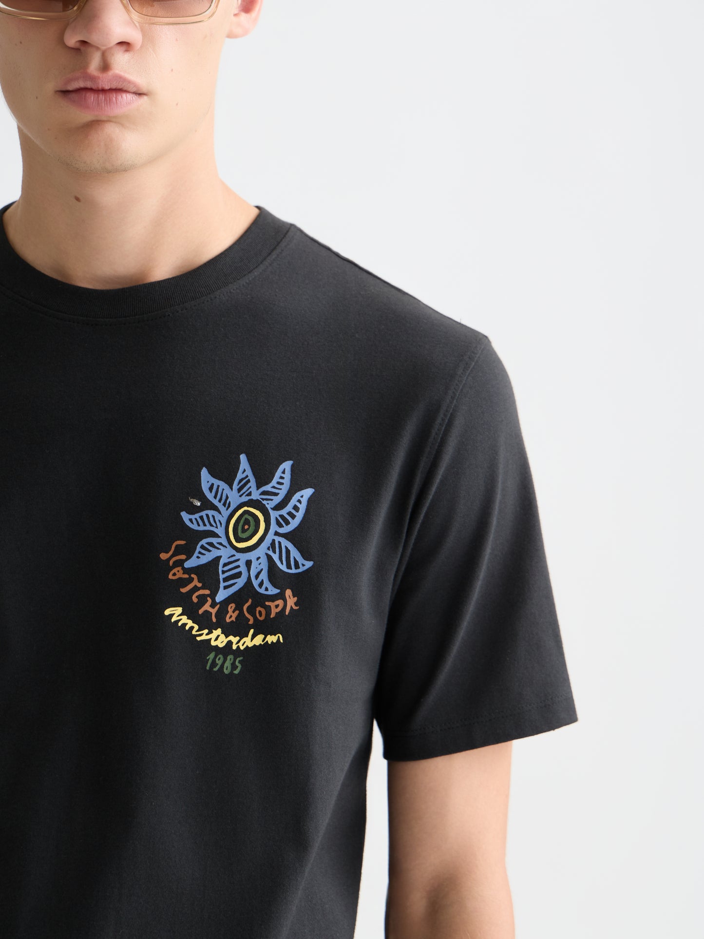 Lavender טי שירט קצרה לגברים Front And Back Artwork SCOTCH & SODA