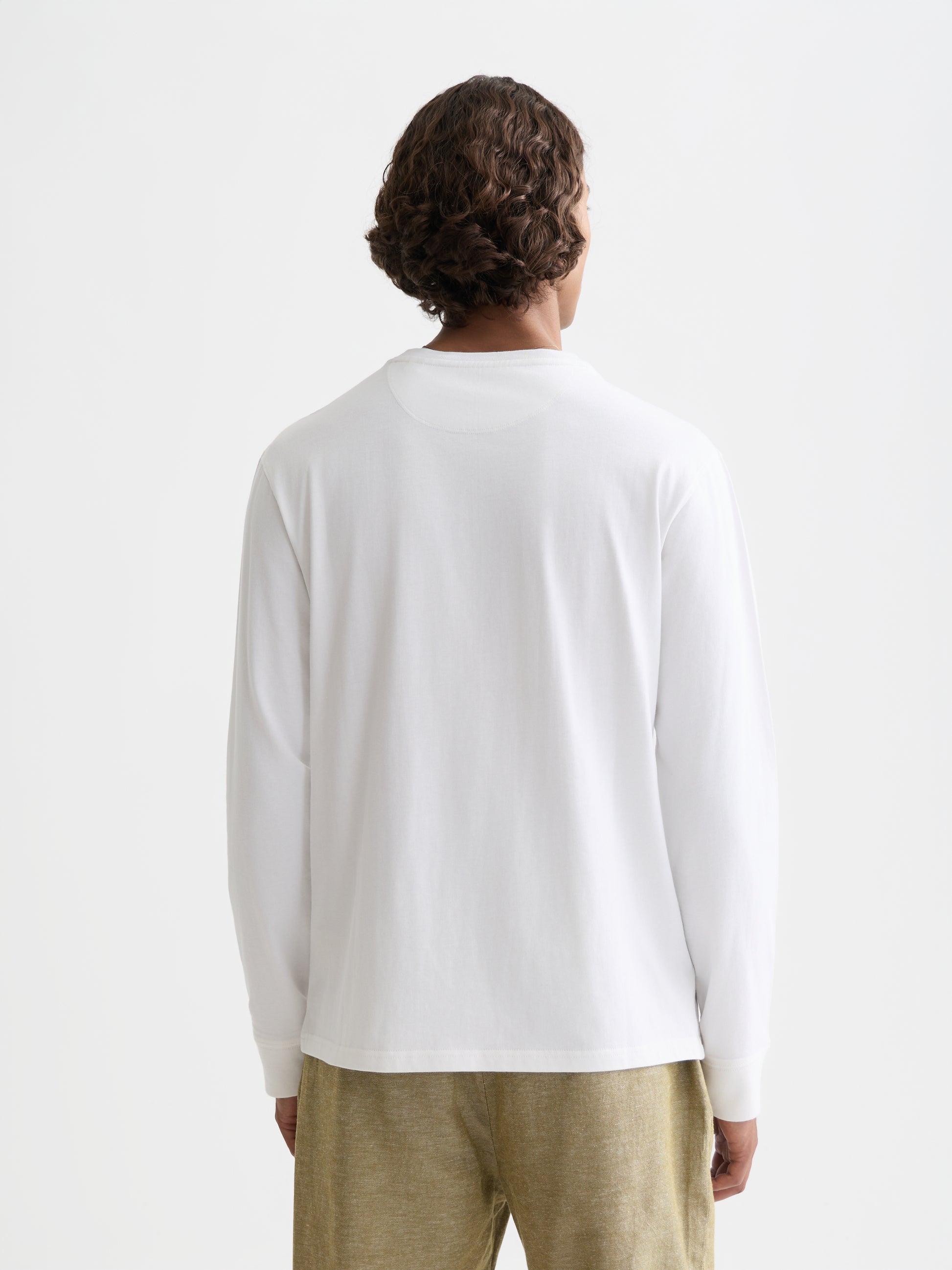Light Gray CHEST LOGO REGULAR-FIT  LONG-SLEEVED T-SHIRT טי שירט ארוכה SCOTCH & SODA