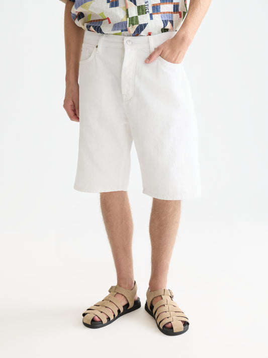 White Smoke THE PITCH LOOSEFIT JEANS SHORT ג'ינס קצר SCOTCH & SODA