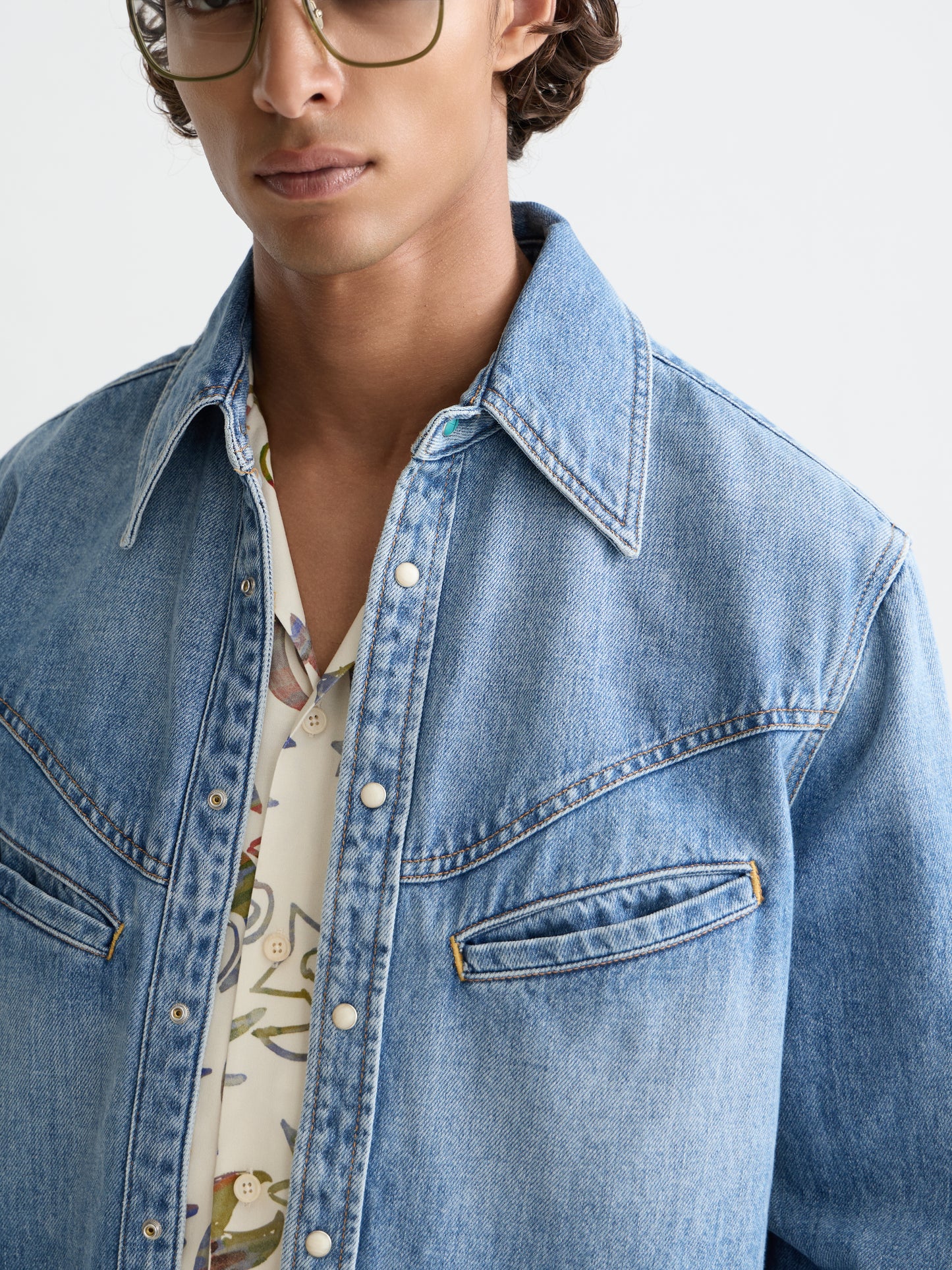 Lavender חולצת ג'ינס מכופתרת ארוכה לגברים Details SCOTCH & SODA
