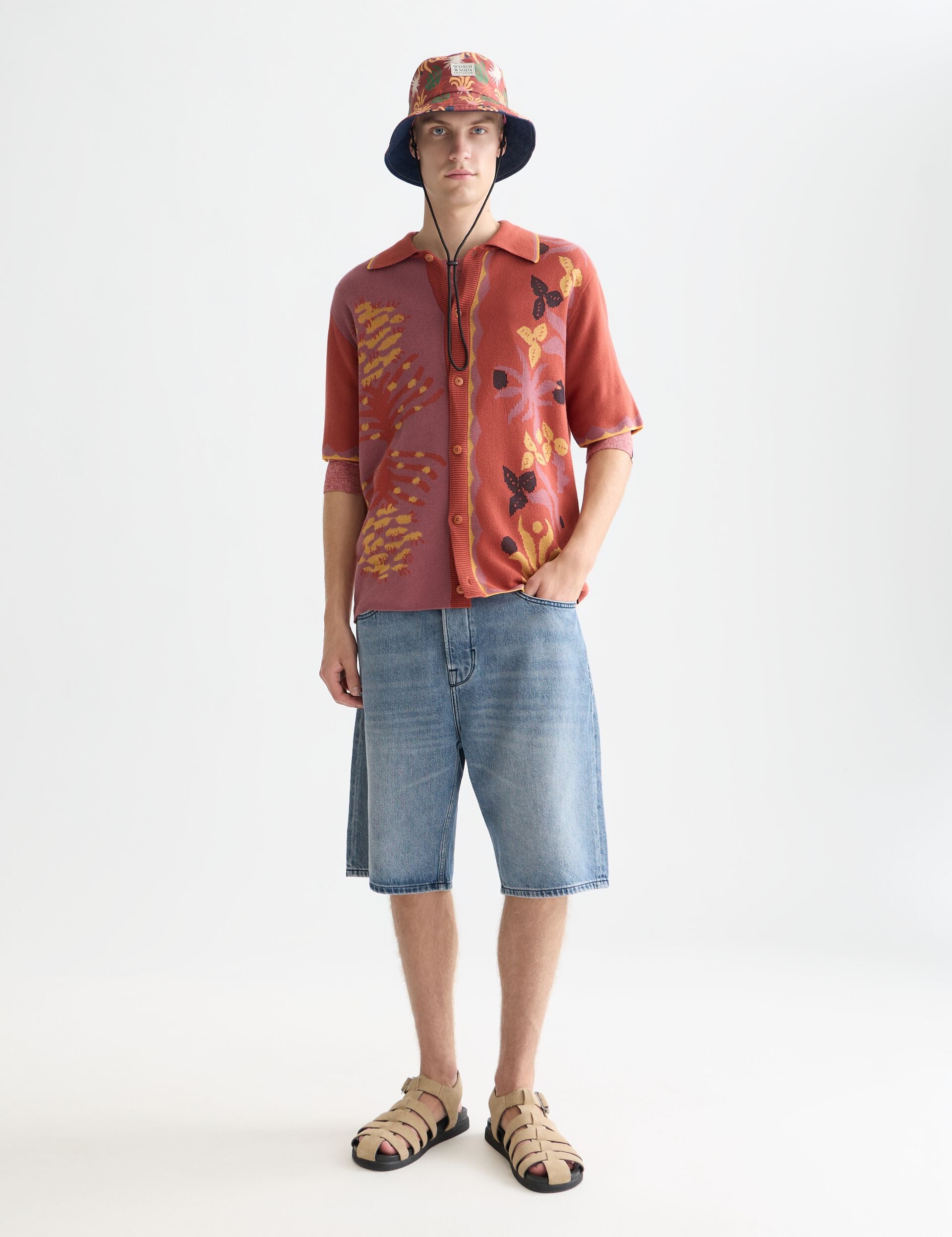 White Smoke ג׳ינס קצר לגברים The Pitch SCOTCH & SODA