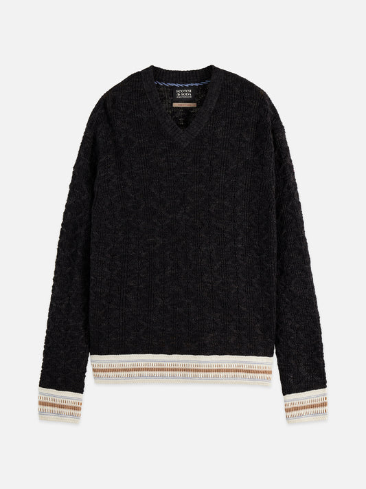 Black סוודר פולאובר לגברים V-Neck Cable SCOTCH & SODA