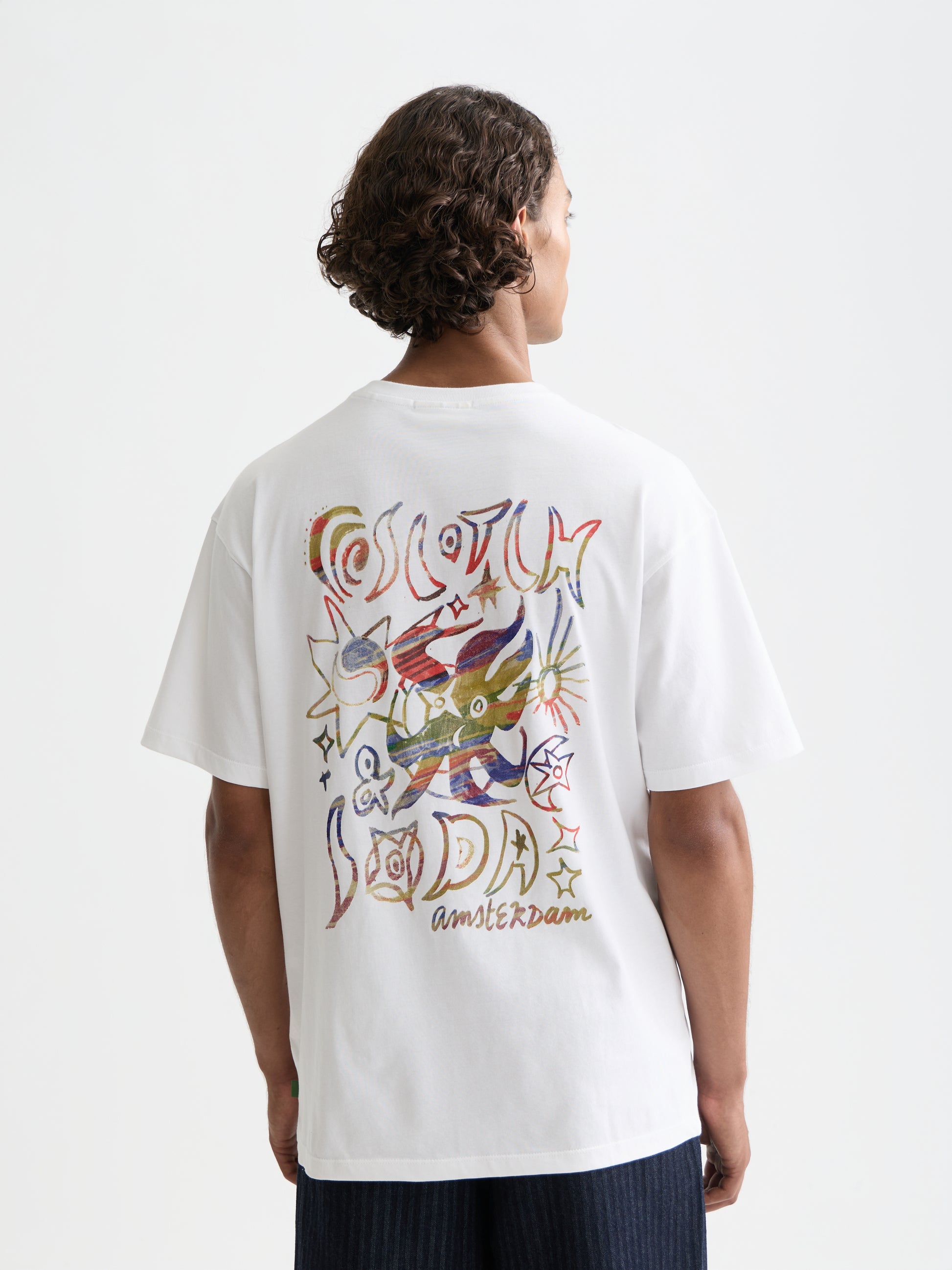Lavender FRONT AND BACK ARTWORK RELAXED-FIT T-SHIRT טי שירט קצרה SCOTCH & SODA