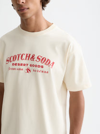 White Smoke טי שירט לגברים Front Artwork SCOTCH & SODA