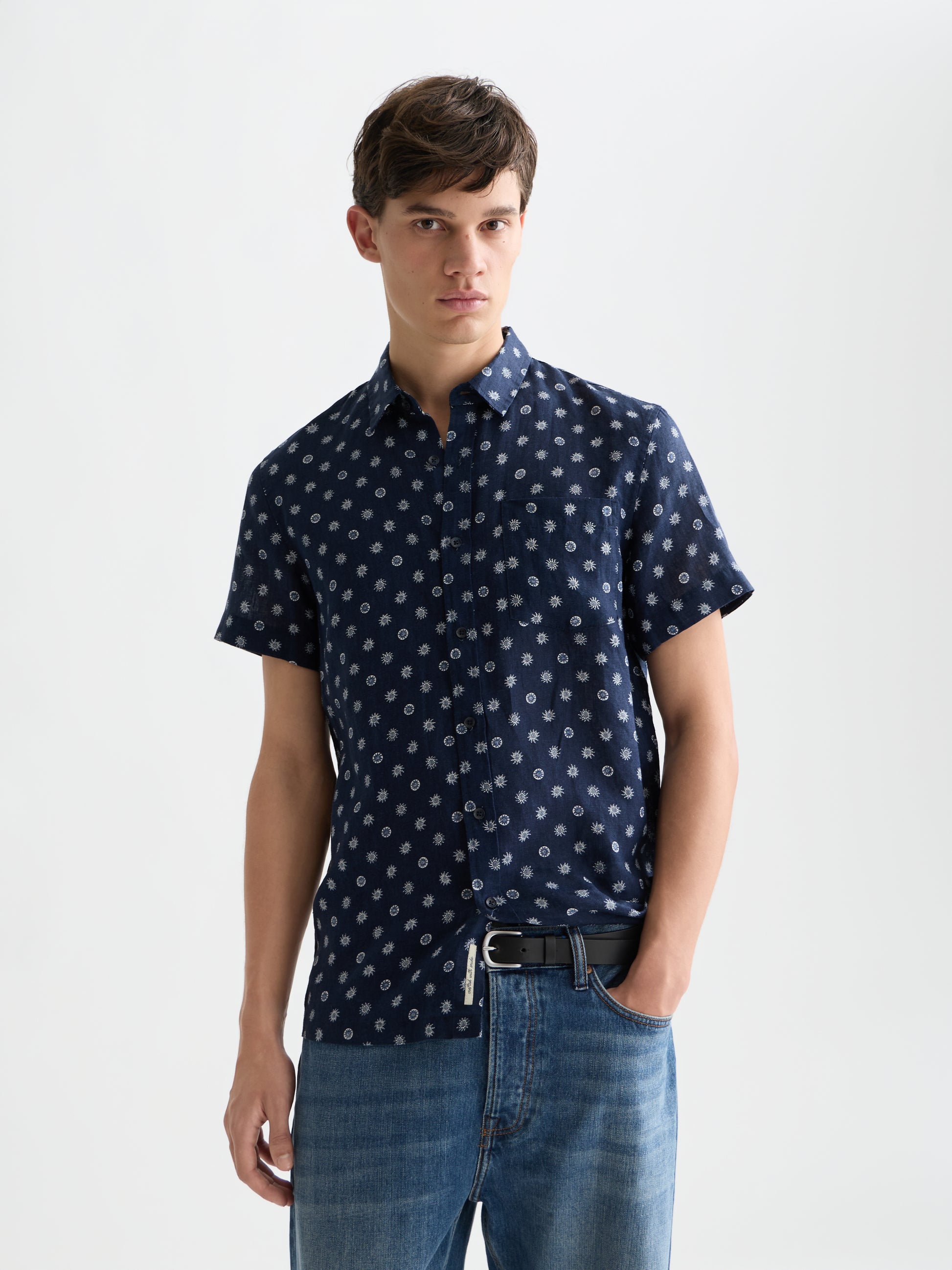 Black חולצה מכופתרת קצרה לגברים Printed Linen SCOTCH & SODA