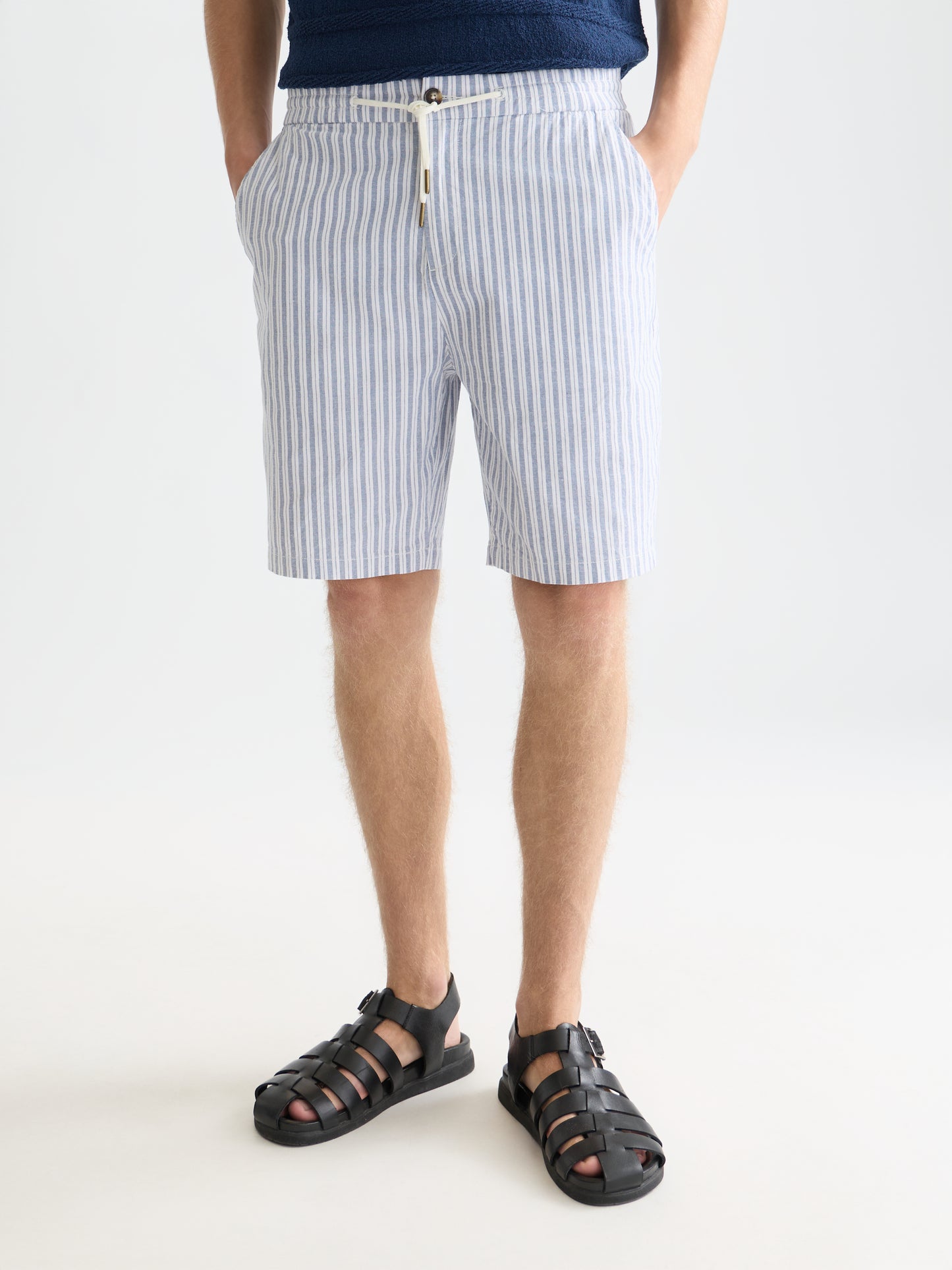 White Smoke מכנסיים קצרים לגברים Fave Cottonlinen SCOTCH & SODA