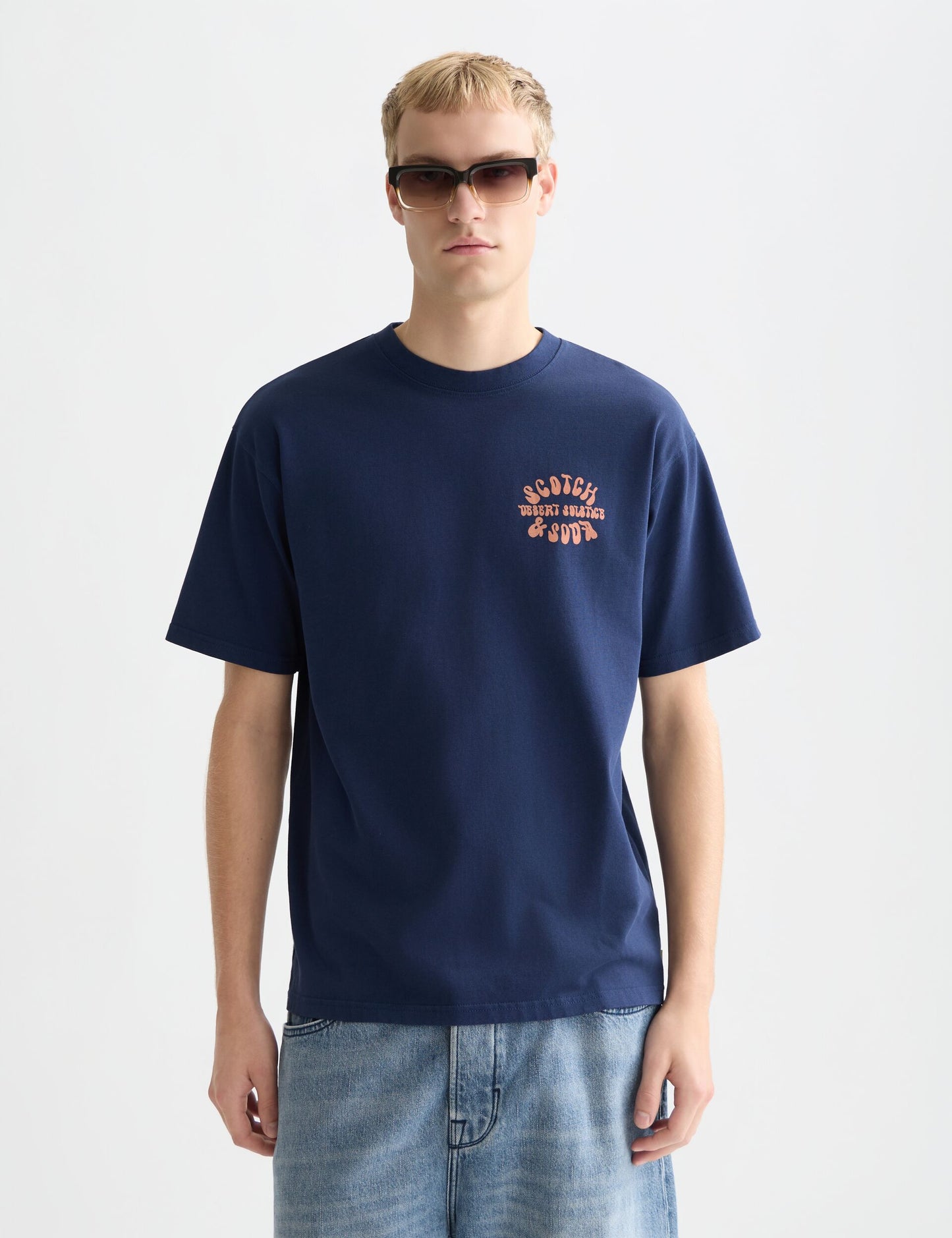 Lavender סווטשירט קצר לגברים Front And Back Artwork SCOTCH & SODA