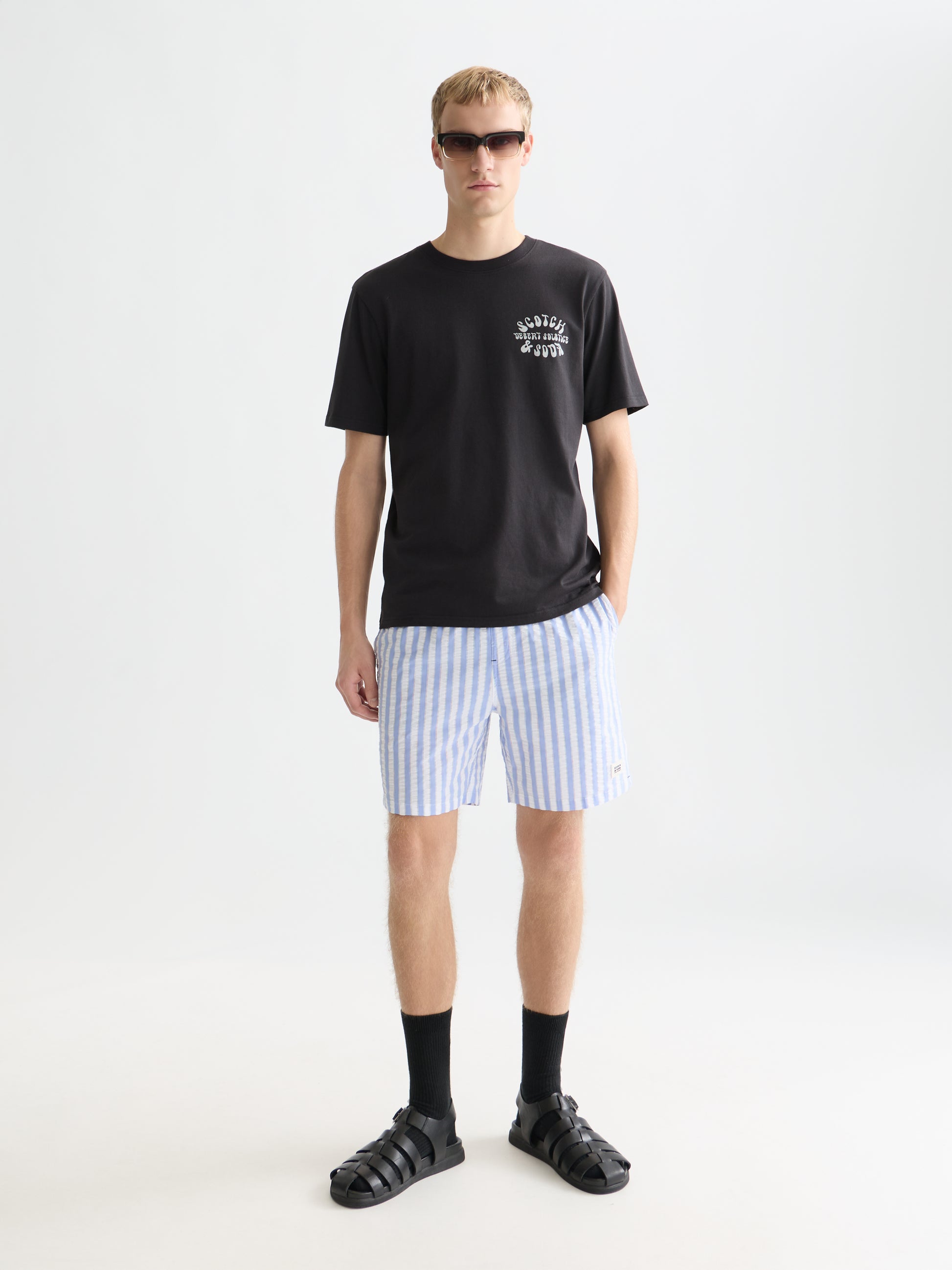 White Smoke מכנסי בגד ים מודפסים לגברים Printed Midlength Swim Shorts SCOTCH & SODA