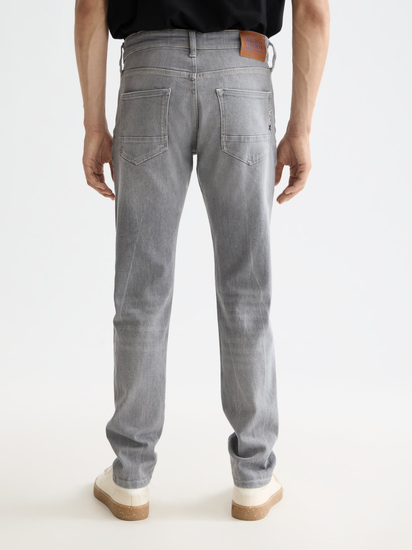 White Smoke ג'ינס ארוך לגברים Straight Fit SCOTCH & SODA