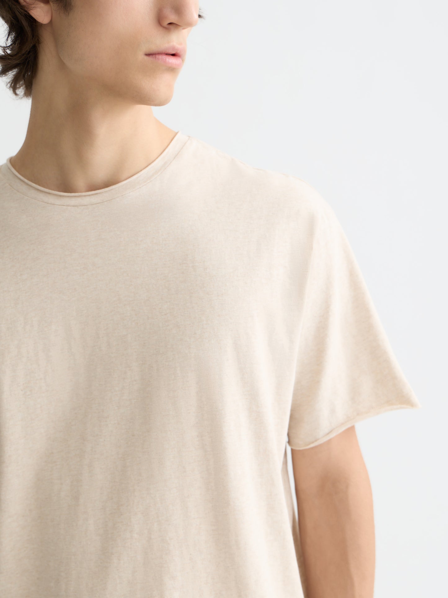Gray CORE RAW-EDGED RELAXED-FIT GARMENT-DYED T-SHIRT טי שירט קצרה SCOTCH & SODA