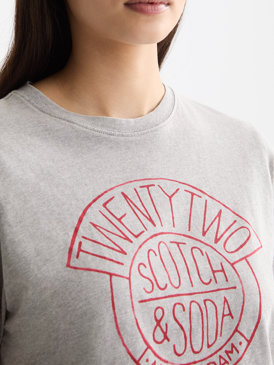 Light Gray טי שירט קצרה עם לוגו לנשים SCOTCH & SODA