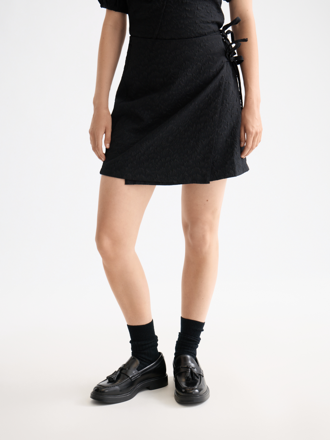 Black חצאית מיני לנשים Wrapped SCOTCH & SODA