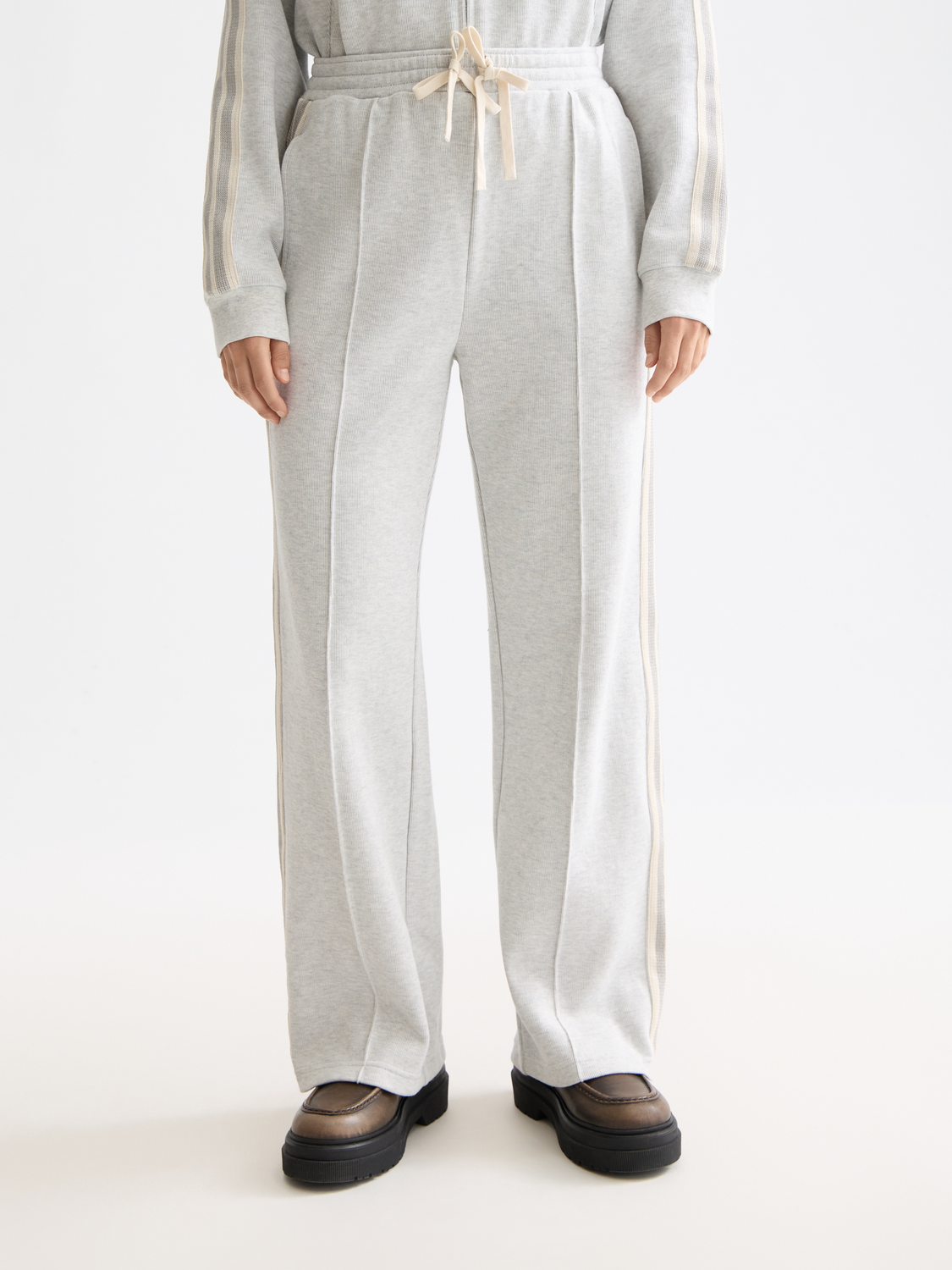 Beige מכנסי טרנינג בגזרה ישרה לנשים SCOTCH & SODA