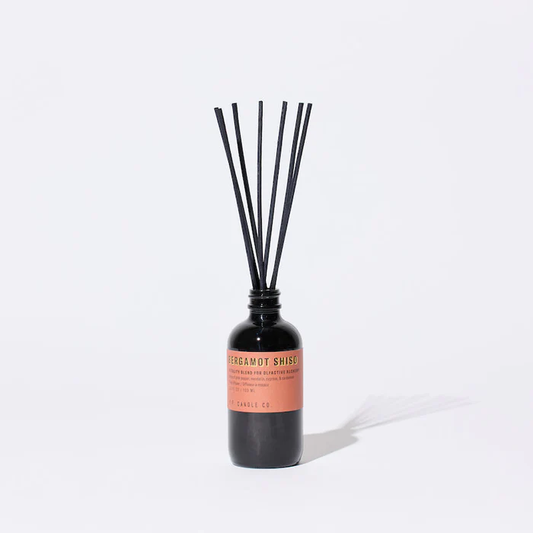 White Smoke מפיץ ריח | NO. 1 BERGAMOT SHISO P.F.CANDLE