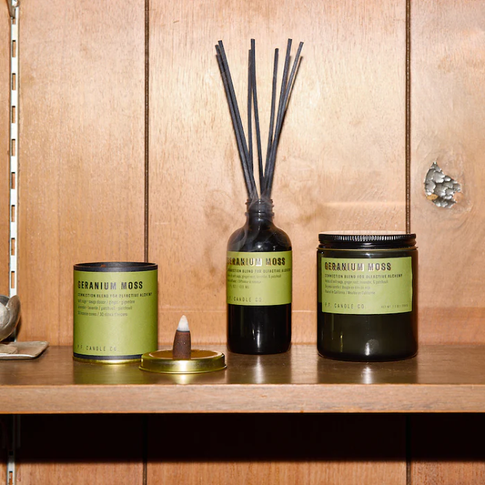 Tan מפיץ ריח | NO. 3 GERANIUM MOSS P.F.CANDLE