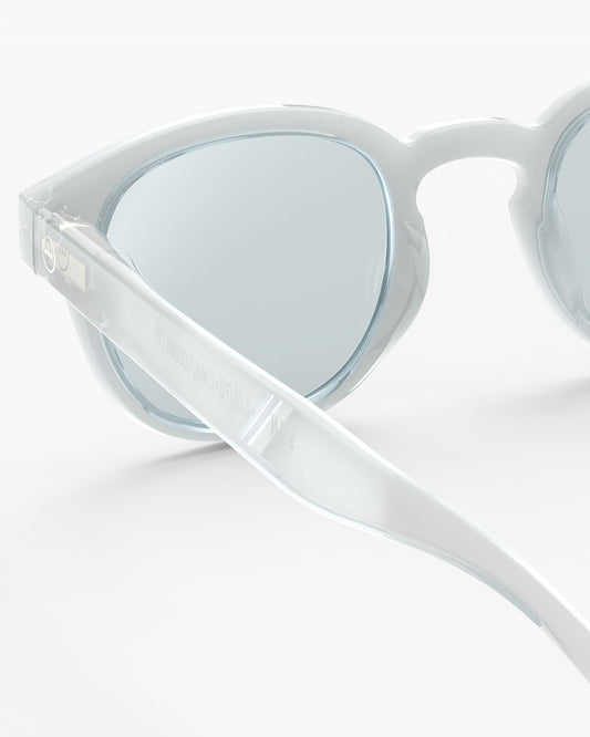 White Smoke משקפי שמש | דגם C IZIPIZI