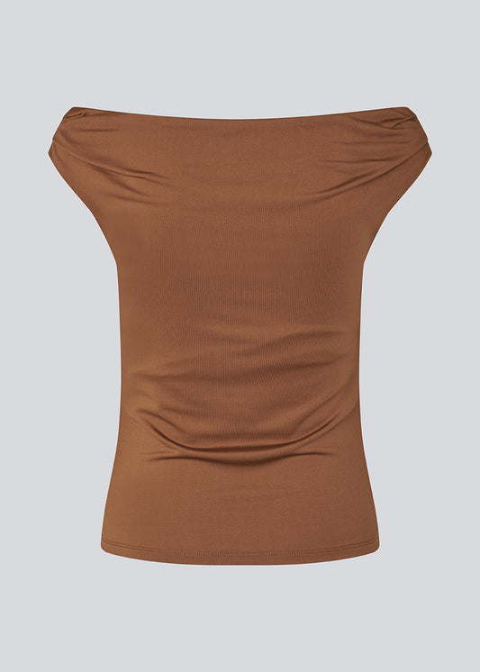 Sienna גופיה לנשים Himamd Off-Shoulder MODSTROM