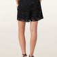 Antique White מכנסיים קצרים לנשים Amelie Lace Short ALLSAINTS
