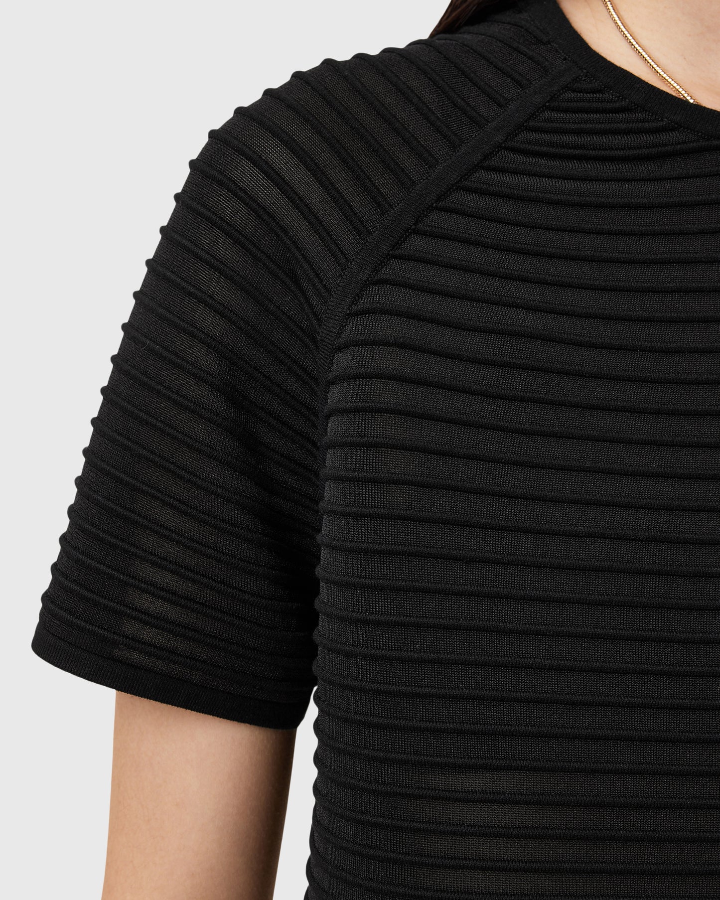 Black טי שירט קצרה לנשים Alice ALLSAINTS