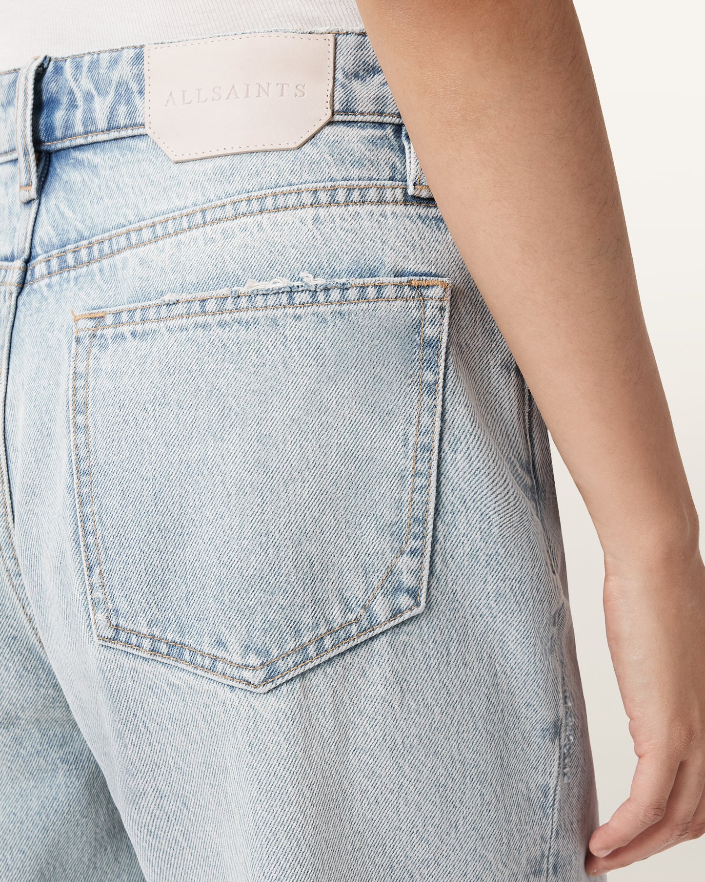 Light Gray ג'ינס ארוך לנשים Brooklyn - Straight Fit ALLSAINTS