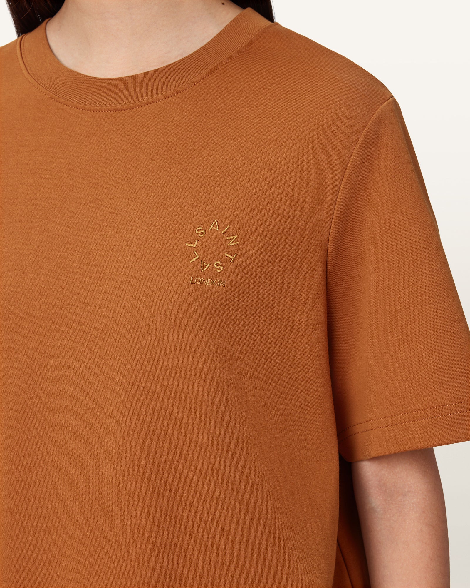 Sienna טי שירט קצרה לנשים Lisa Haven ALLSAINTS