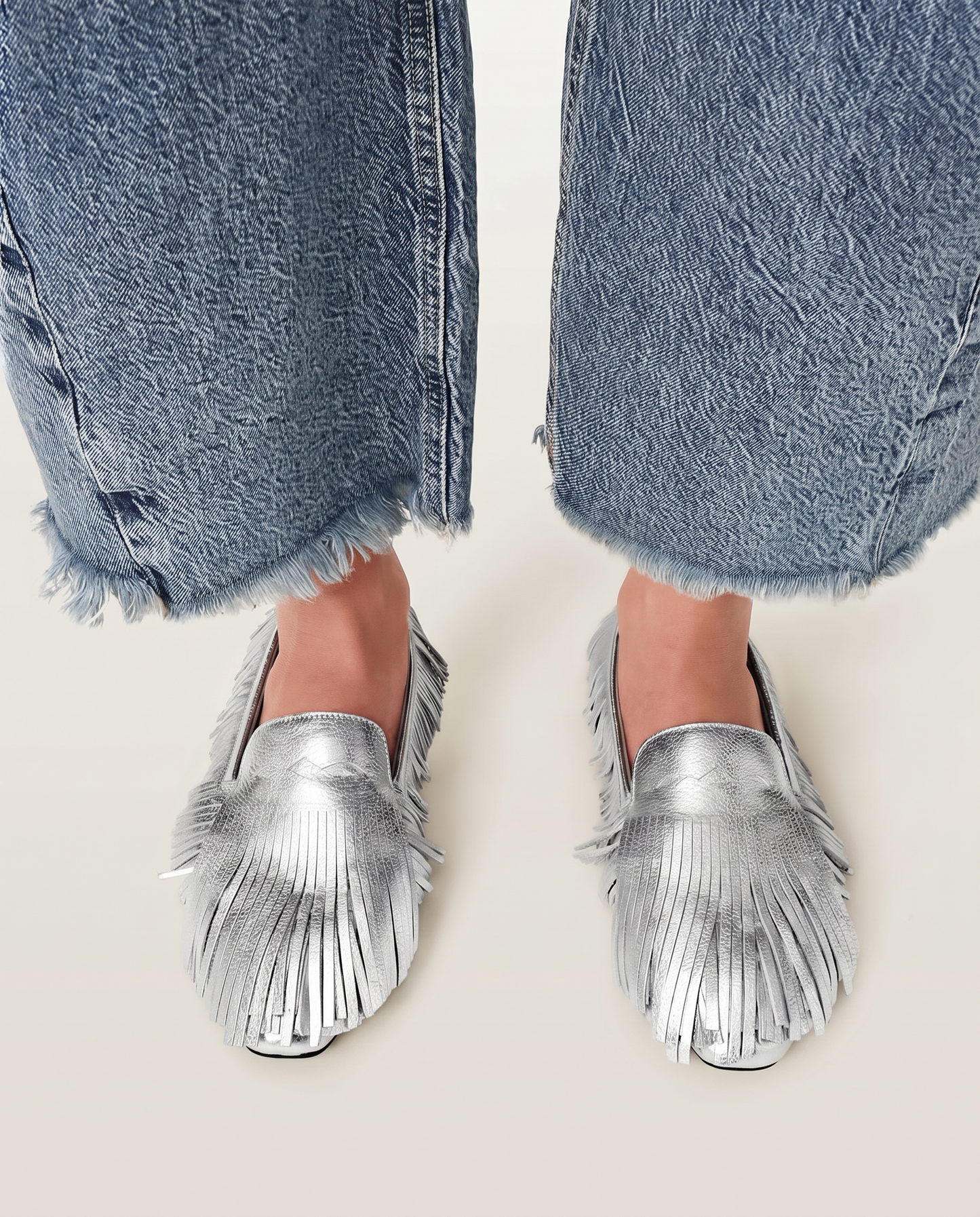 Light Gray נעלי לואפר לנשים Sandy Fringe ALLSAINTS
