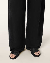 Black כפכפי עור קלועים לנשים Hoxton ALLSAINTS