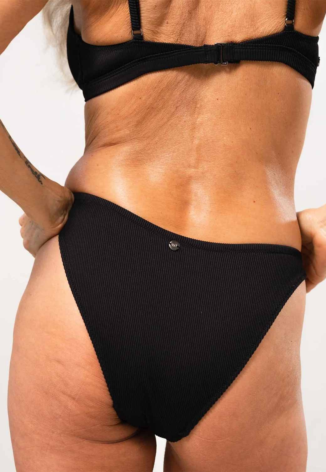 Black תחתוני בגד ים לנשים Bikini Briefs UNDERSTATEMENT UNDERWEAR