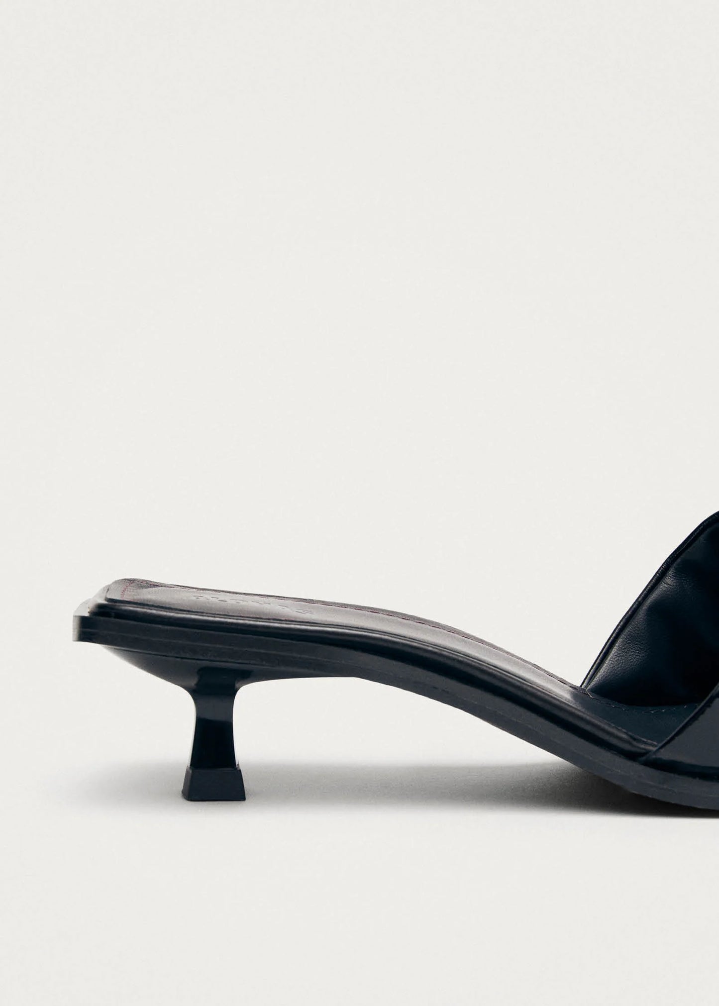 Lavender נעלי עקב לנשים Kia Onix ALOHAS