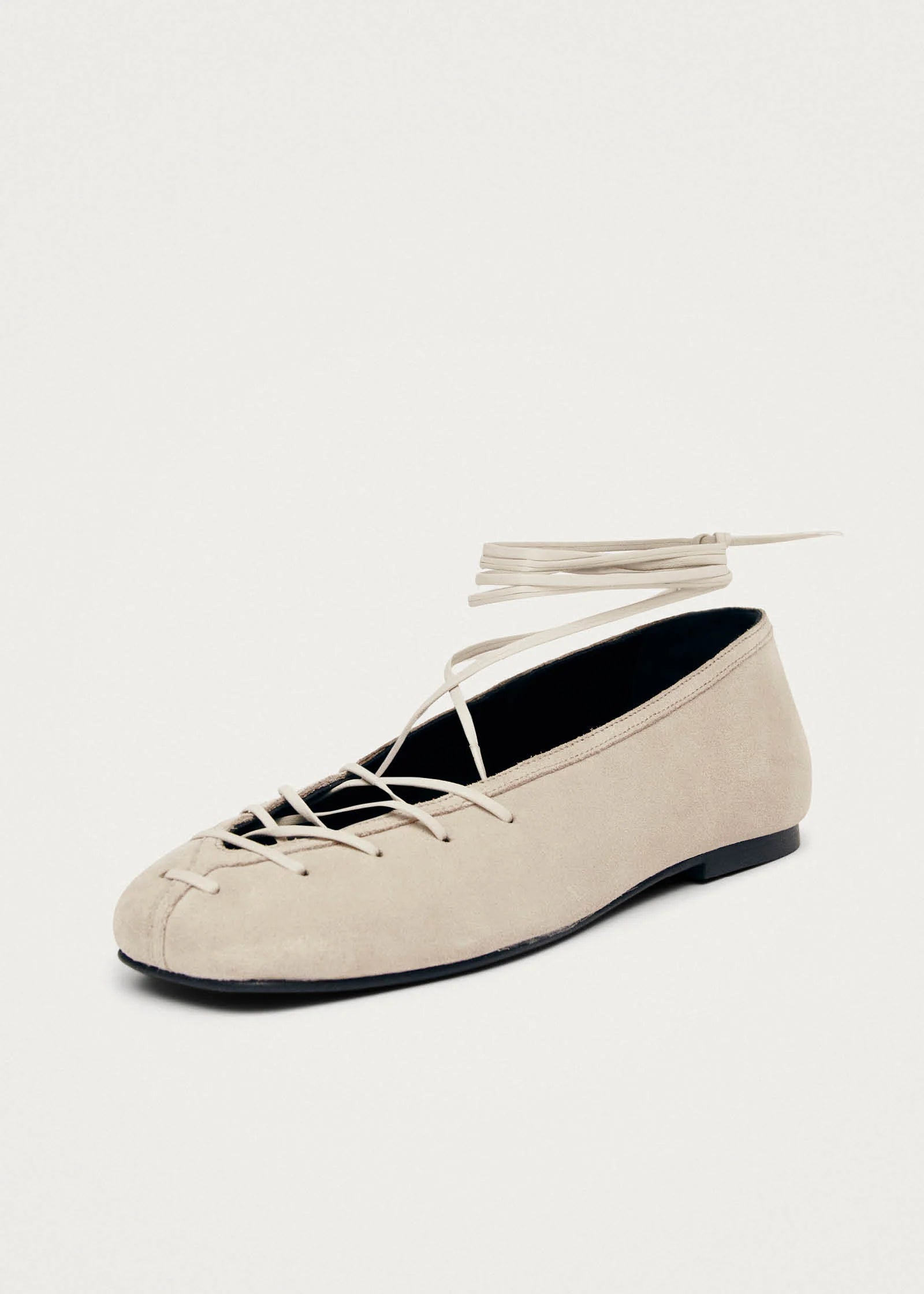 Lavender נעלי בובה עם קשירה לנשים Bumi Suede ALOHAS