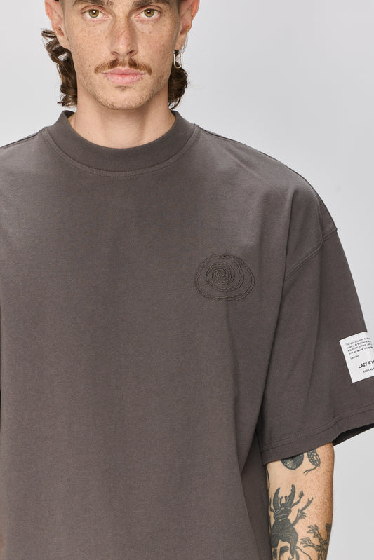 Dim Gray טי שירט קצרה לנשים / גברים Spiral LAZY EYE PPL