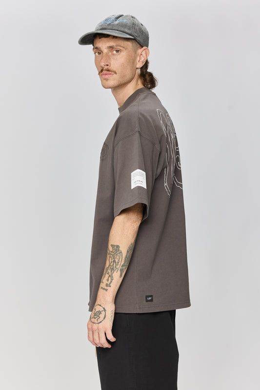 Light Gray טי שירט קצרה לנשים / גברים Spiral LAZY EYE PPL