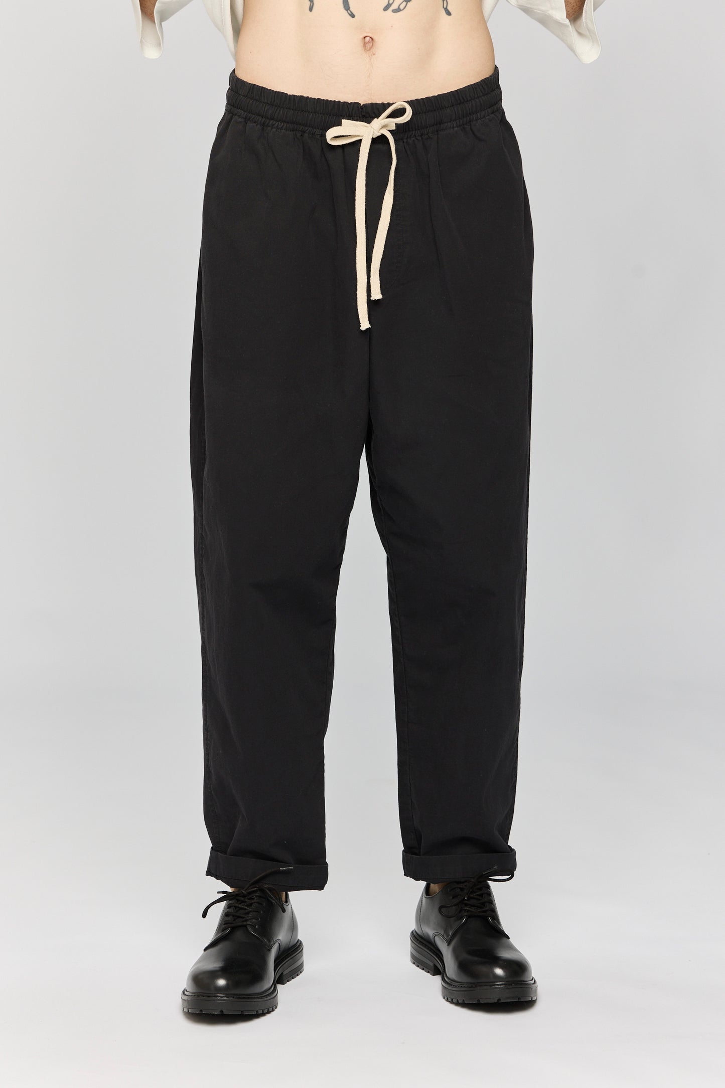 Black מכנסי אריג לגברים / נשים Woven LAZY EYE PPL