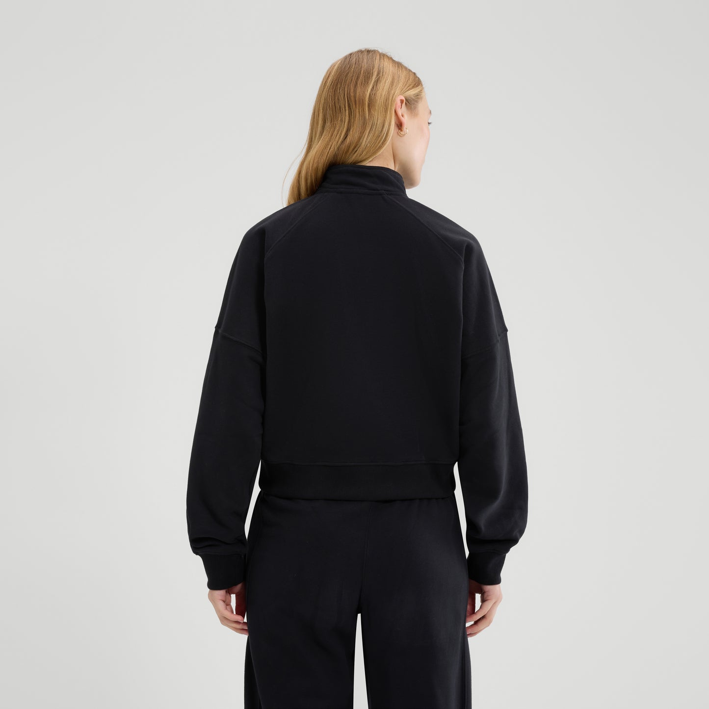 Black סווטשירט לנשים Carrera ELLESSE‎