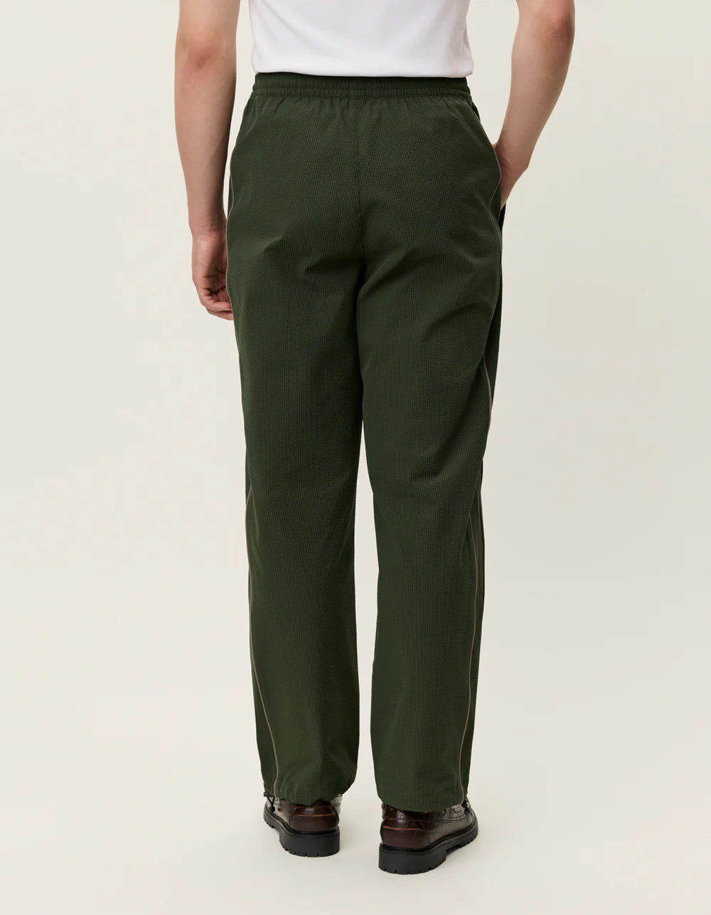 Black מכנסיים ארוכים לגברים Hudson Seersucker LES DEUX