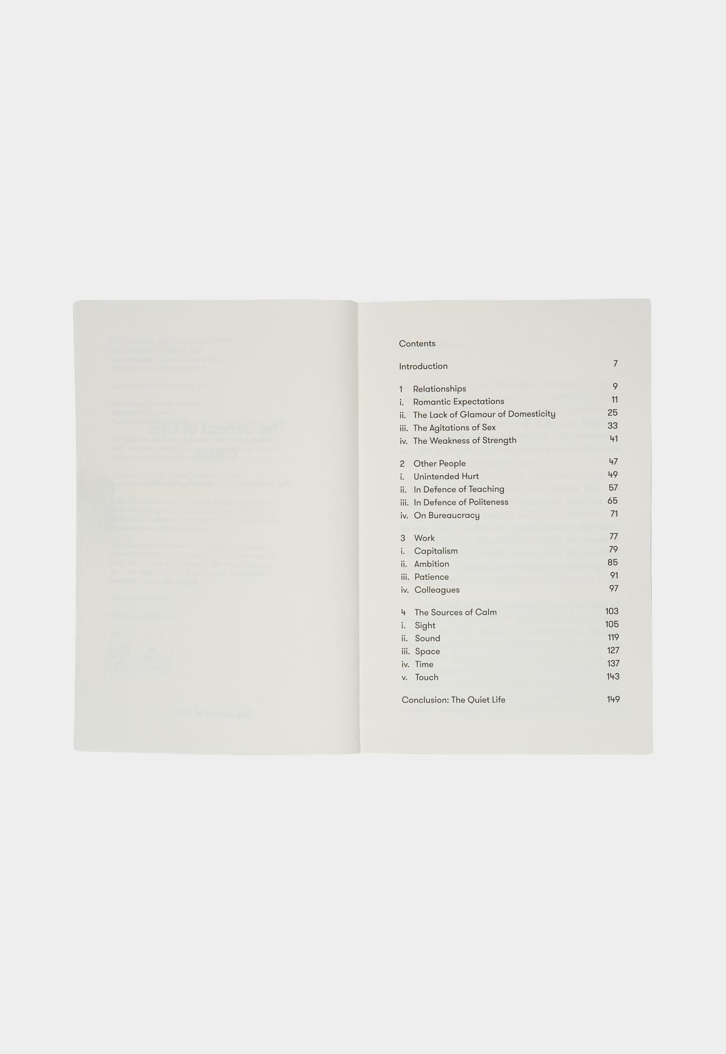 Lavender ספר Calm THE SCHOOL OF LIFE