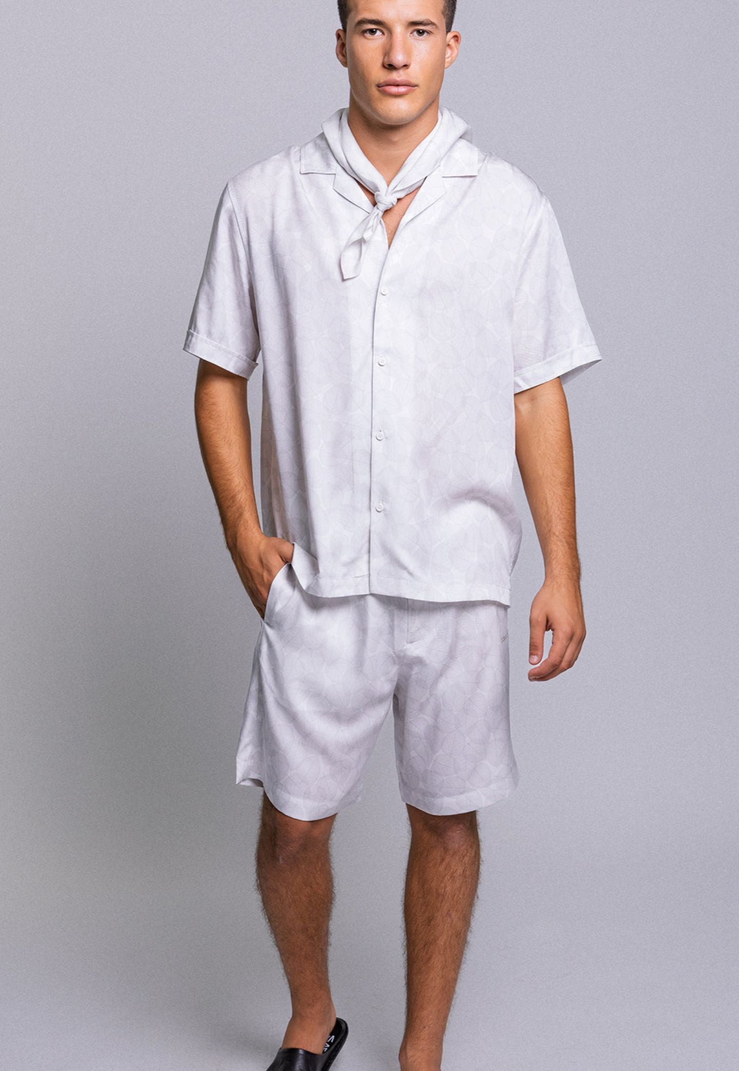 Gray מכנסיים קצרים לגברים 30 Beach THIRTY DEGREES