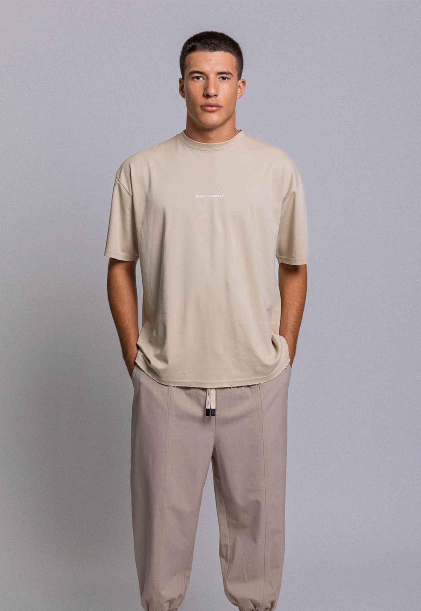 Dark Gray טי שירט לגברים Basketball Graphic THIRTY DEGREES