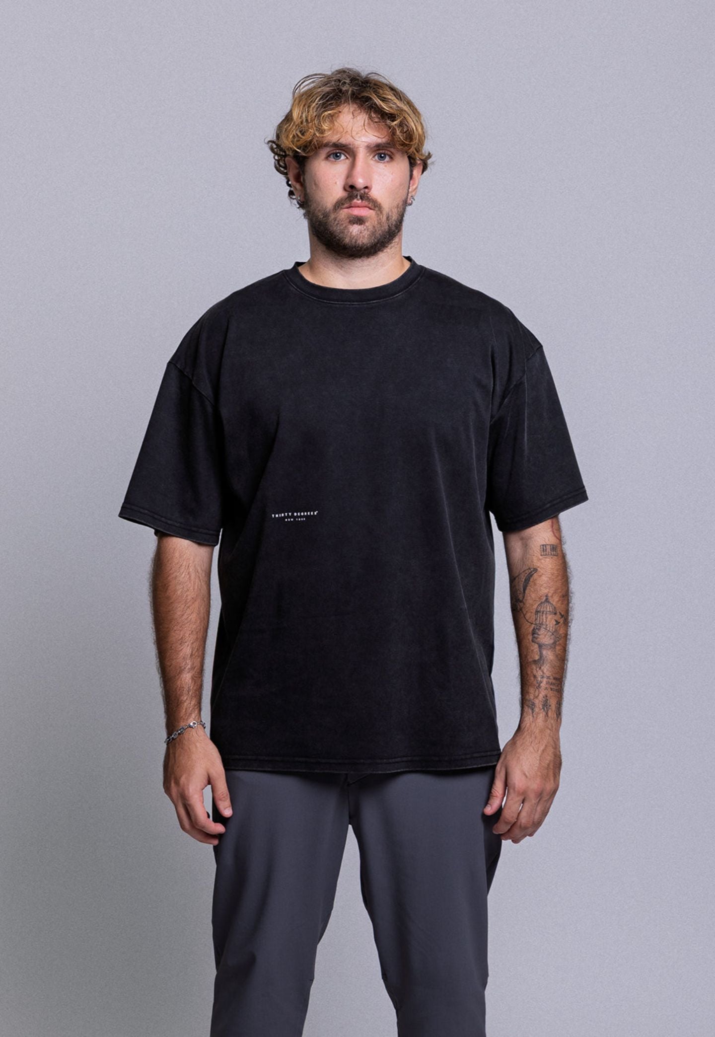 Gray טי שירט קצרה לגברים Classic THIRTY DEGREES